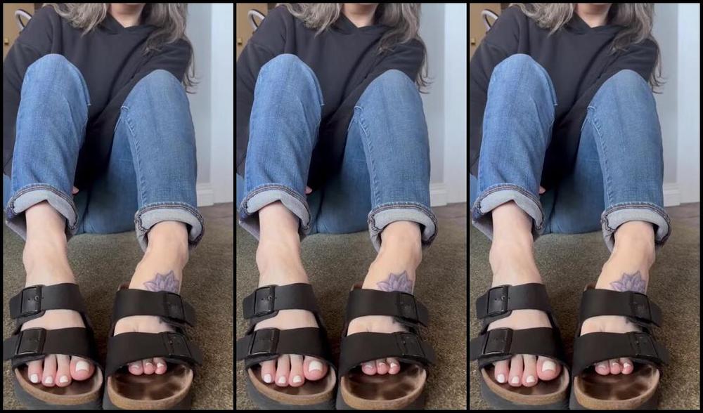 Nude Arches Nicknamed Nude Arches 04 13 2025 Onlyfans Video I Love That Birkenstock Season Is Back Imagine Im Holding One Over Your Nose And