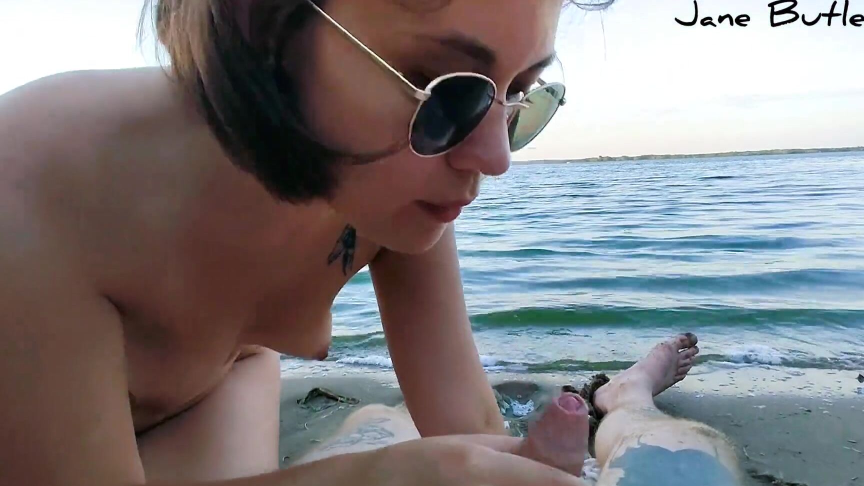 On A Nudist Beach The Bitch Sucks A Dick And Is Not Shy Of Anyone