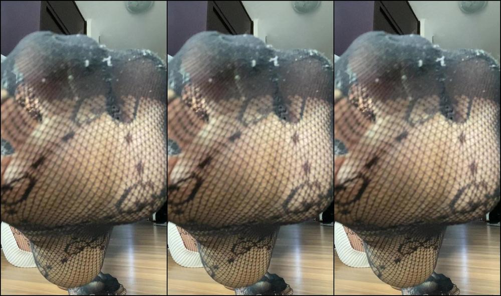 Goddessnutty Worship My Feet