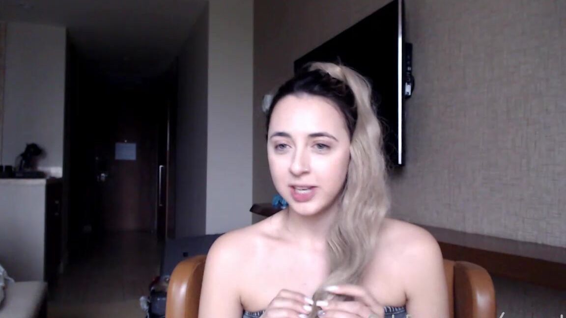 Yasbaker Live Q A Comment What Content You Want Me To Film Xox