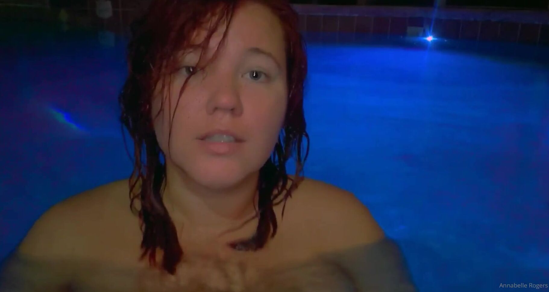 annabellerogers-08-11-2020-1219900299-night-swimming-nude-of-course-calm-and-sensual-vibes
