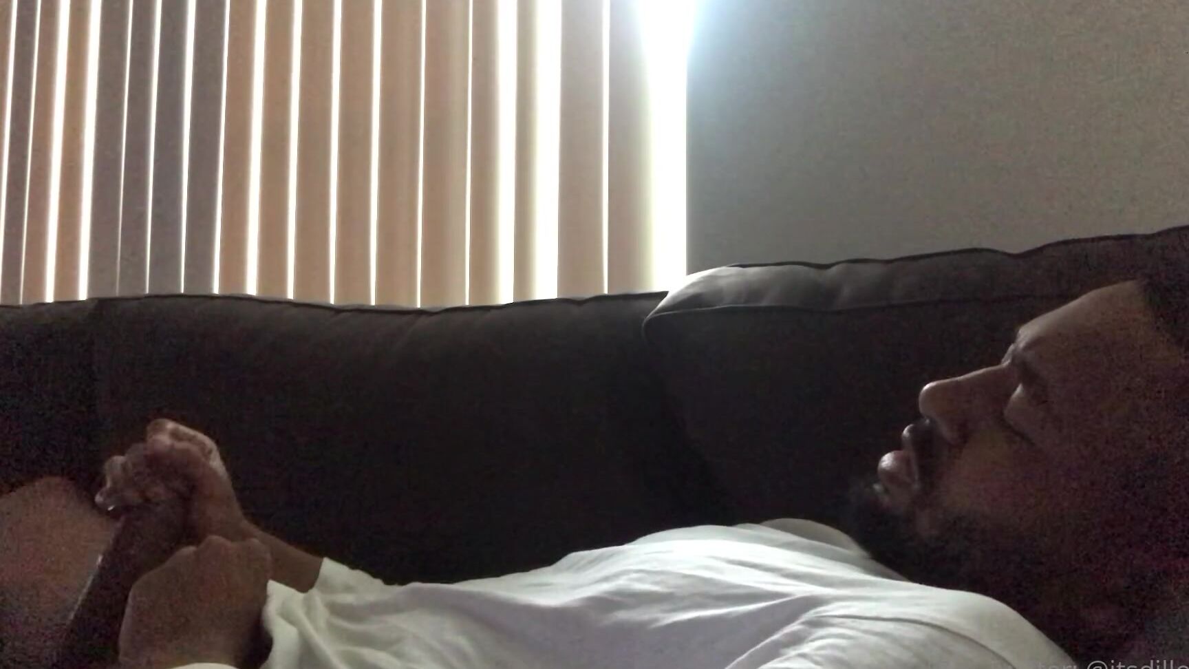 Itsdilloncox X Firts Video In My New Apartment