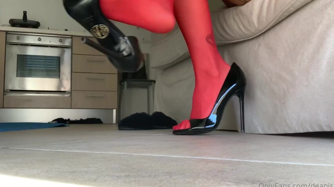 Deapistilla Nicknamed Deapistilla1 05 26 2020 Onlyfans Video Dondolamenti Rossi