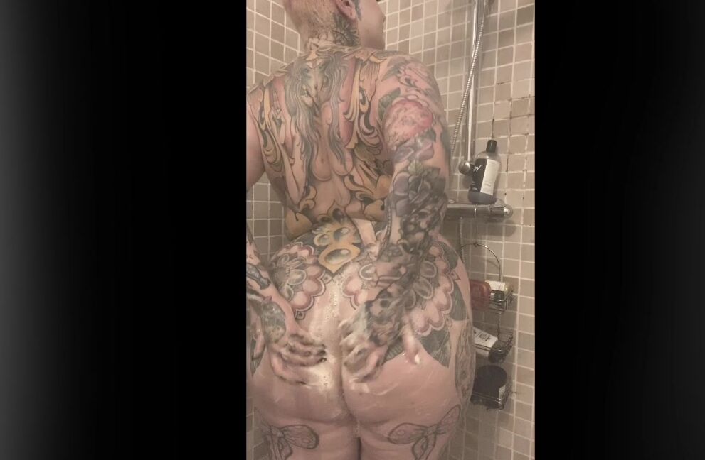 Galdalou Who Wants To Soap Me Up