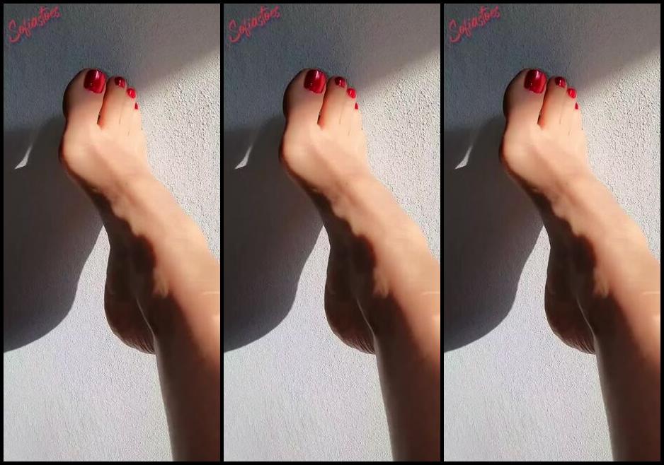 Sofiastoe Aka Sofiastoes Onlyfans Playfully Cherry Toes Good Morning
