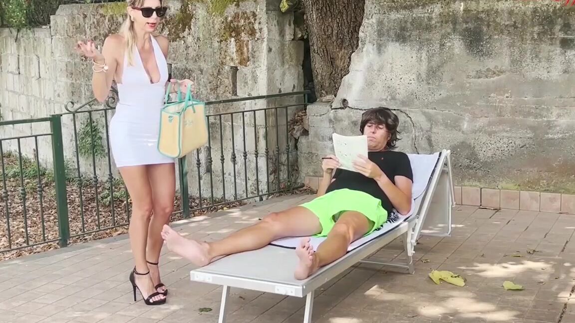 Missleggings 11 30 2024 Onlyfans Video Qualcuno Di Proposito Ha Nascosto Le Chiavi Del Motorino Per Non Farmi Uscire Con Le Amiche