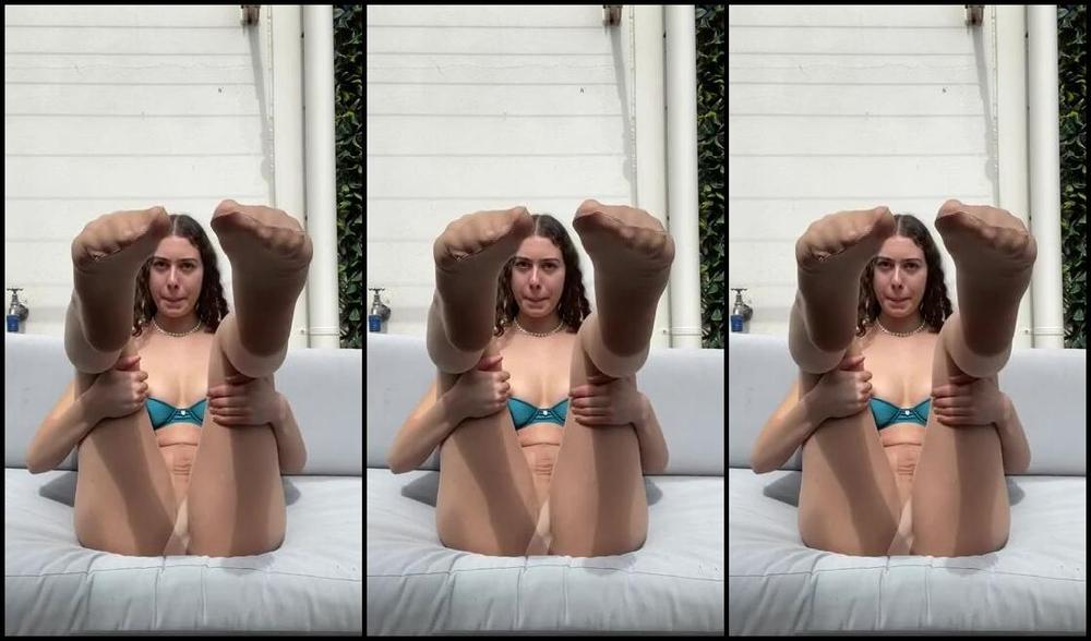 Fifi Nicknamed Fifi Lurks Onlyfans Nylons Are The Biggest Tease 1