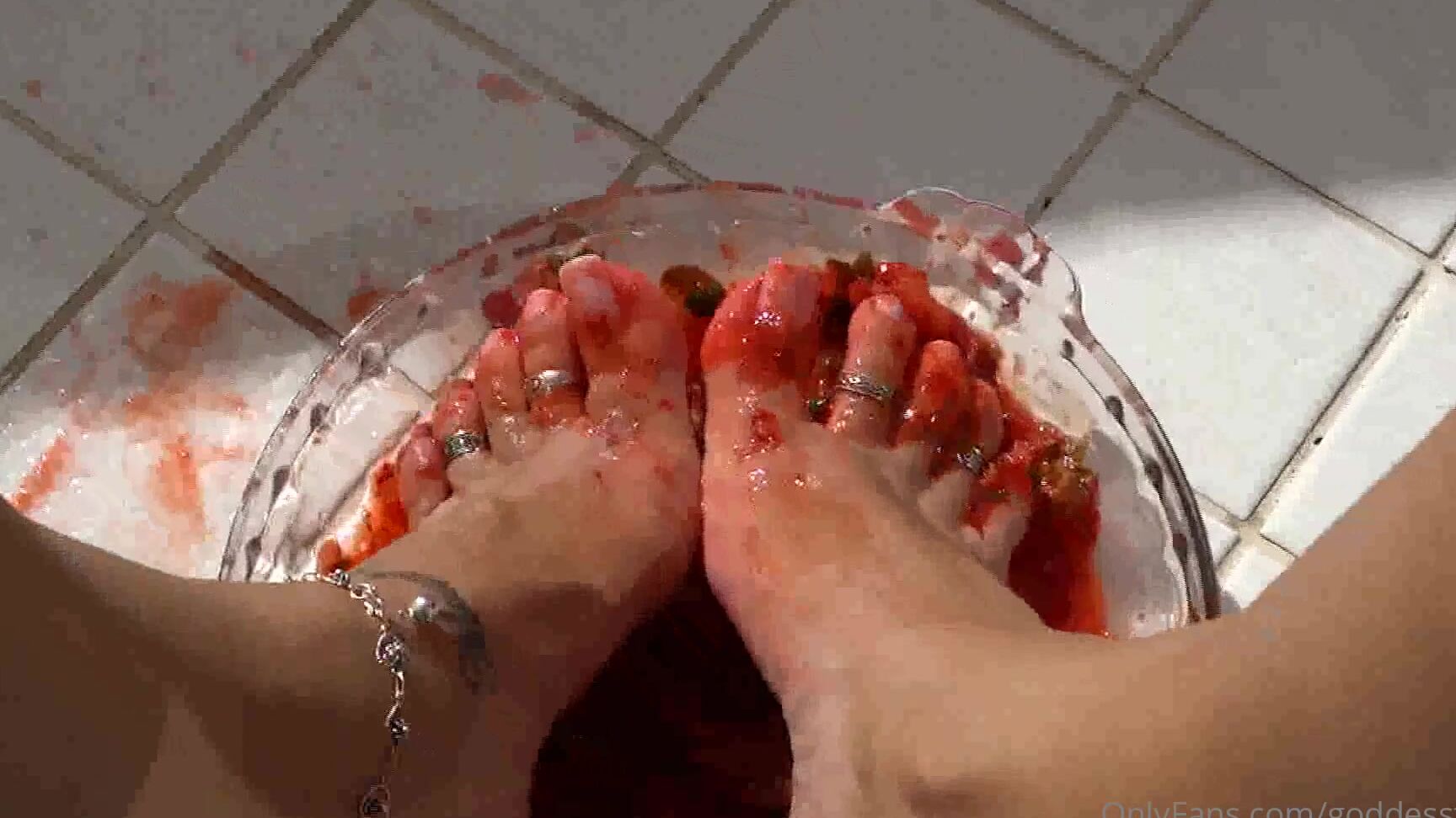 Goddesstricia H Ez Yaveu I I Ucwz Source