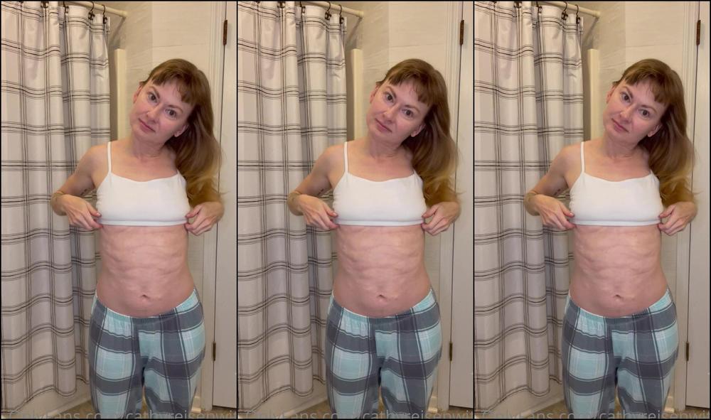 Cathyreisenwitz 2658318240 10 29 2022 Shower Time