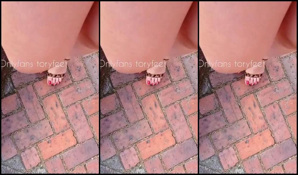 Victoria Feet Nicknamed Toryfeet Onlyfans Walking Waiting For You