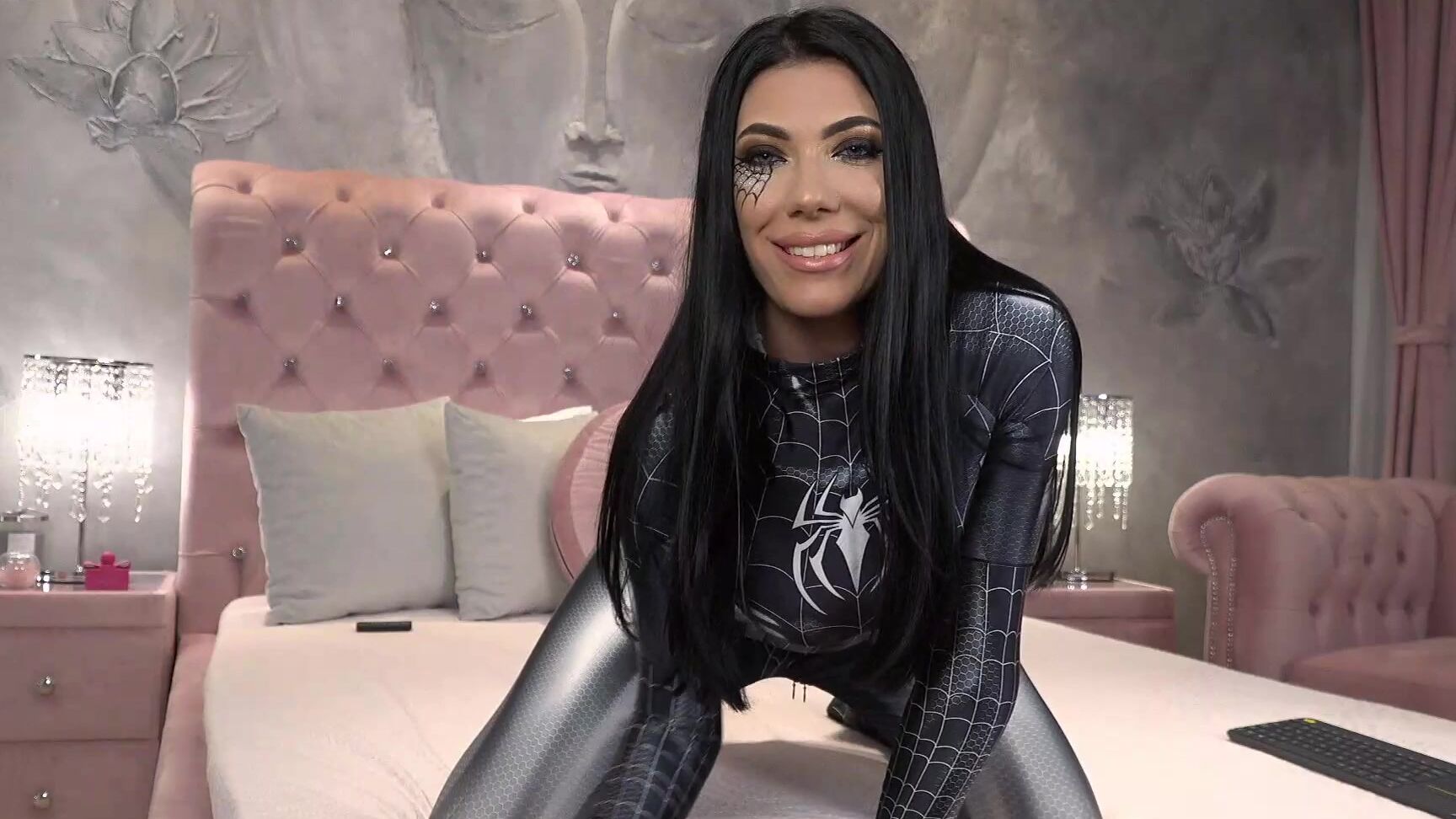 "VivienneRuth" costume, goddess worship, role play goddess venom vs doctor manyvids