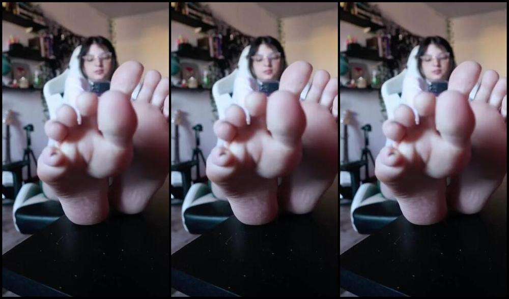 Goddess Ana Nicknamed Urfeetgirlofc Foot Fetish 08 21 2023 Onlyfans Video I Hope One Day To Improve My English And Thank You For Being Here With Me