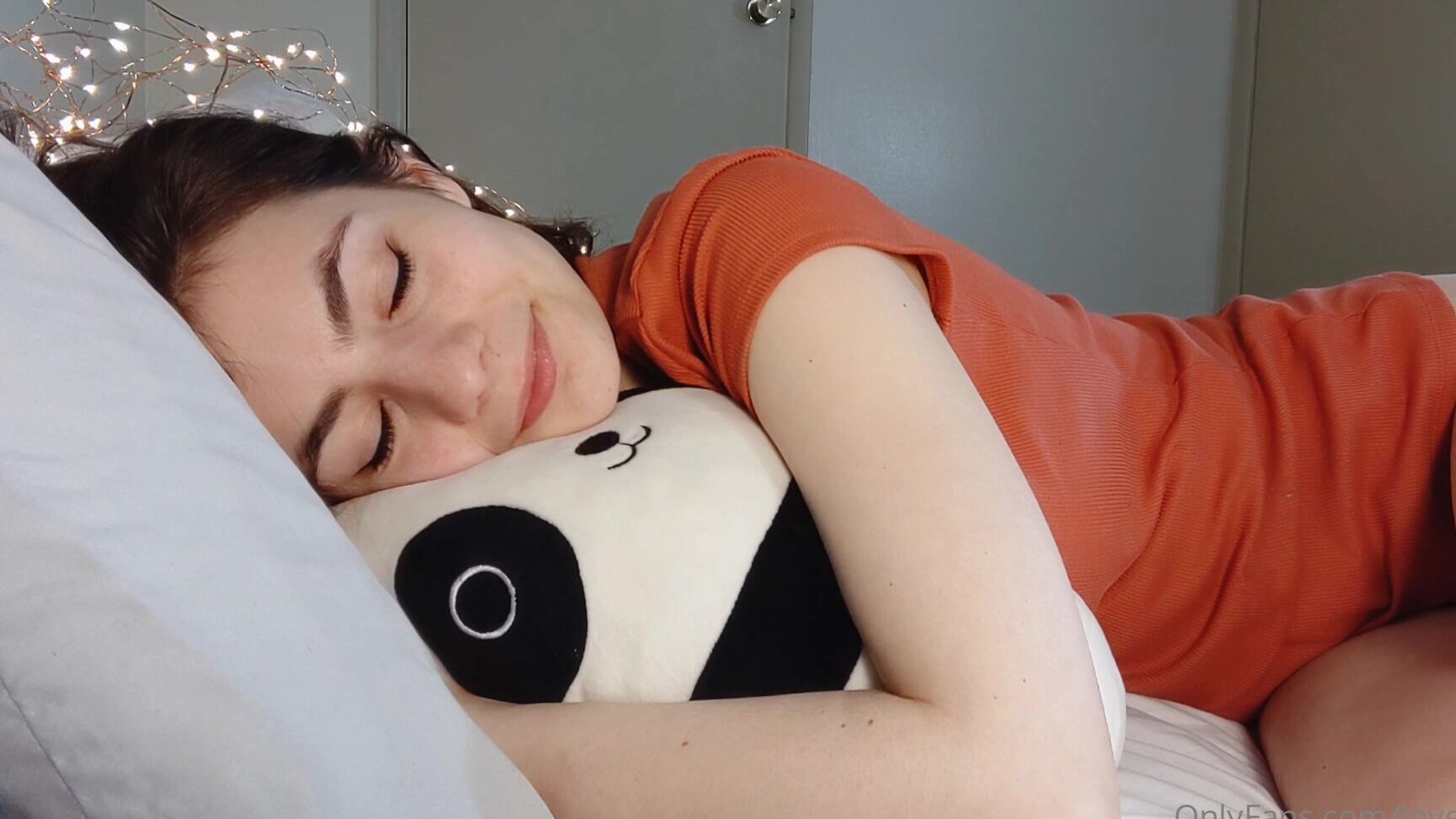 loverlaci-23-05-2020-350189697-have-some-c-uddle-porn