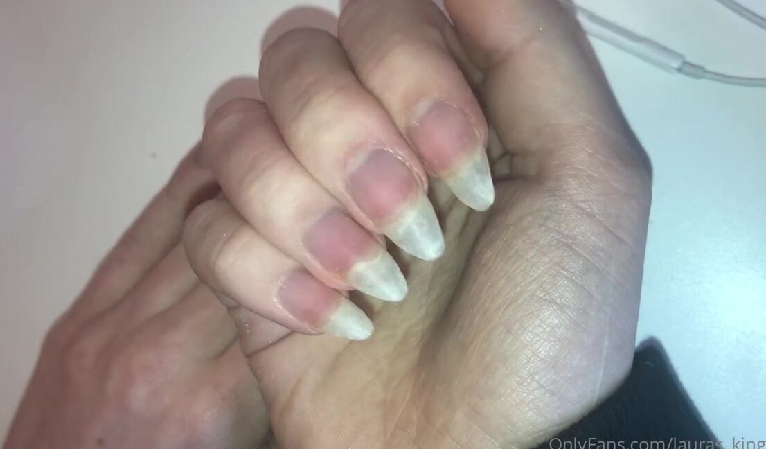 Lalalaura Nicknamed Lauras Kingdom 07 08 2024 Onlyfans Video Mira Nail Tapping Yjqf