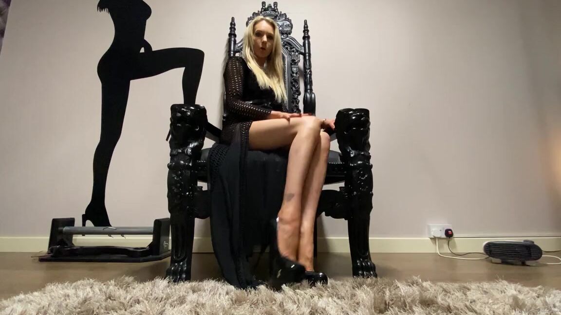 Ladydarkangeluk Onlyfans Lick Clean Worship My Shoes Pov