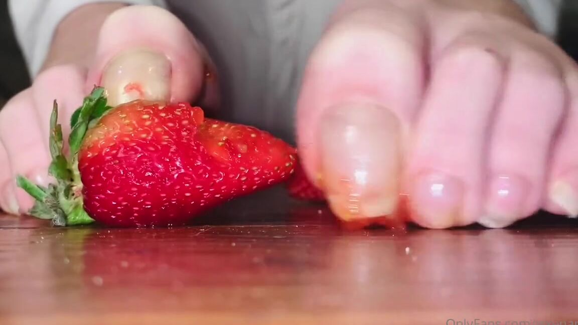 Vixenarches Onlyfans The Unfortunate Fate Of The Strawberries