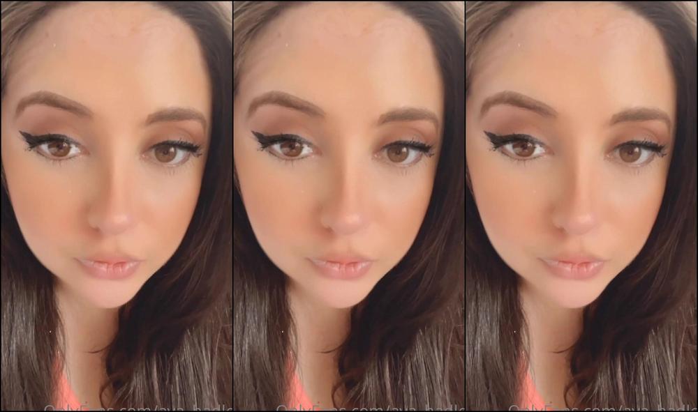 Ava Hadley For All Of My Feet Lovers You Love My Sweaty Smelly Feet After A