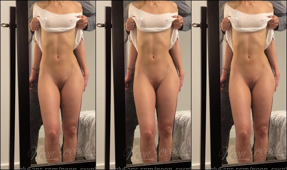 Neon Cxxple I M A Good Girl I Just Love To Please