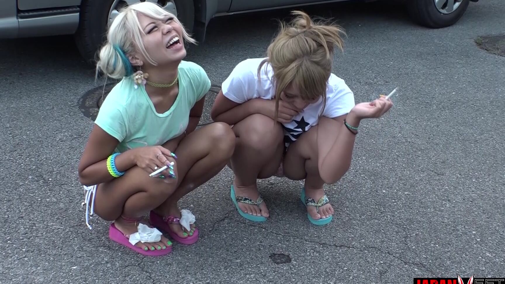 Japan Ff Smoking Gals Making Spit Puddles In The Street Noa Amp Reona