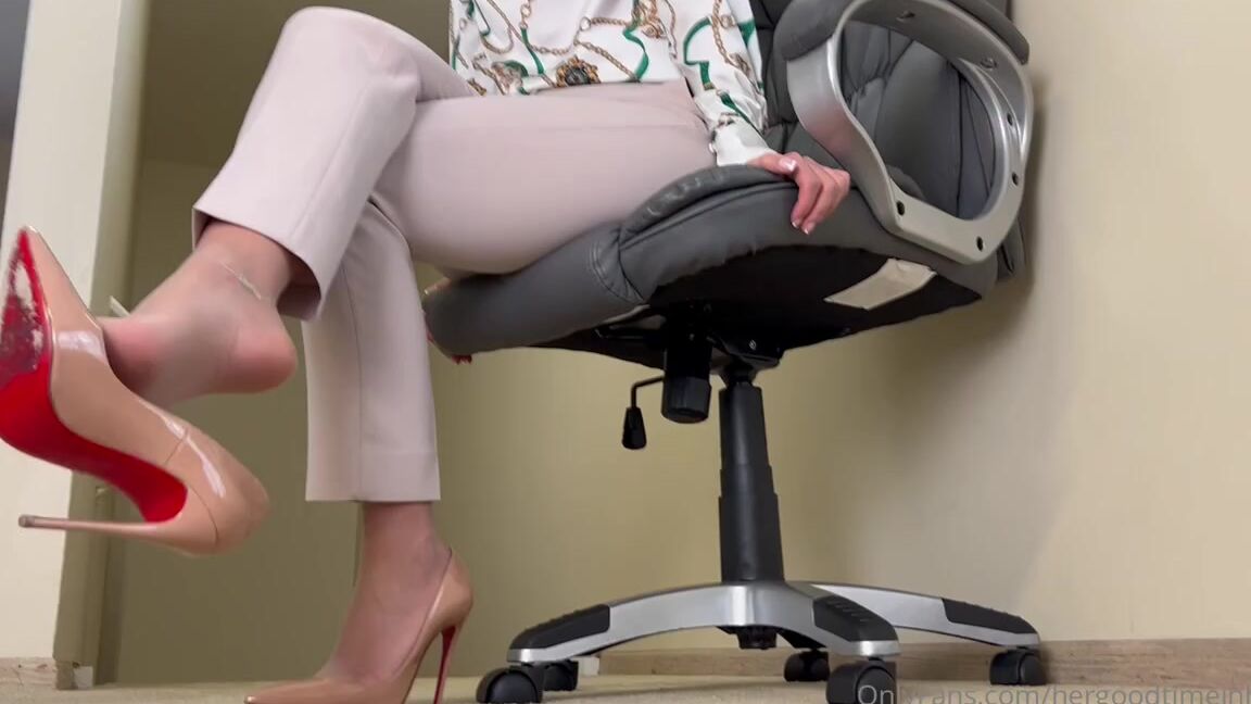 Hergoodtimeinheels Nicknamed Hergoodtimeinheels Onlyfans Video 2322