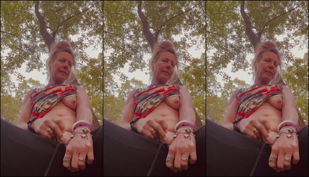 "Maybellee69" Hot Blonde Milf, Public Masturbation, Masturbating Outside, Solo Fingering, Makeup Brush, Suggest Maybellee69 Sexy Blonde MILF Masturbates w makeup brush outside in woods cuming Pornhub