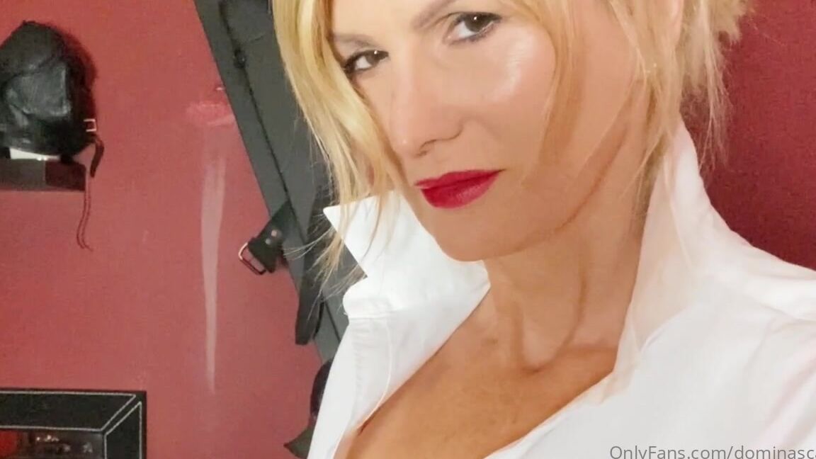 Miss Scarlet Sometimes no words are needed Clips4Sale