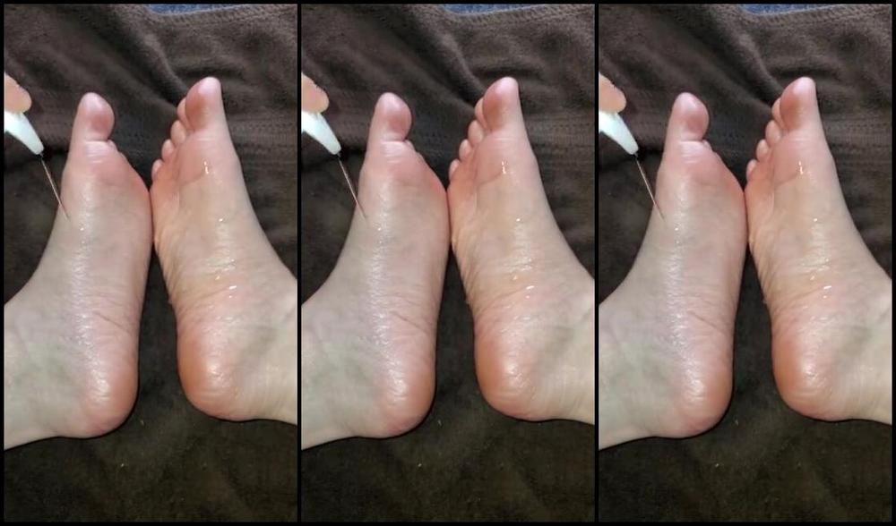 Miss Behavin Aka Misbehavedxoxo Onlyfans Toe Wiggles Lotionoil Self Care Mr5