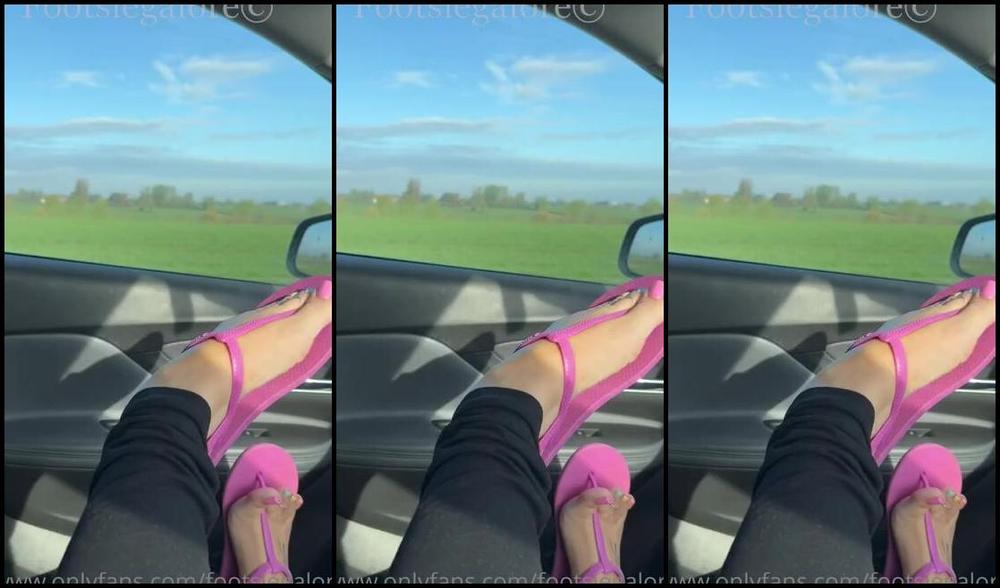 Footsiegalore Onlyfans These T Straps And The Sun Were Just Begging Me To Pull Over And Film A Video Imagine Being