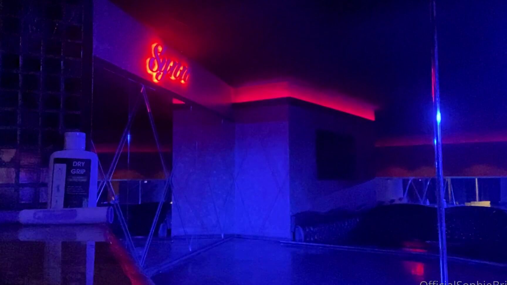 Sophiebrielle Cum See Me Strip