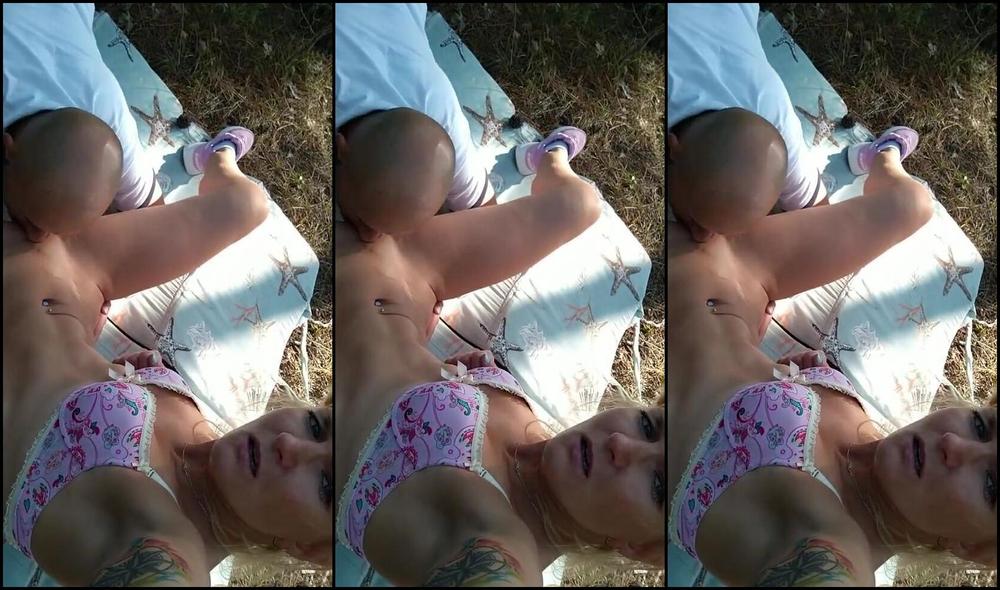 RoleplaysCouples Kinky Selfie   Pussy licking with massive squirt after ass licking. OUTDOOR. RoleplaysCouples Pornhub