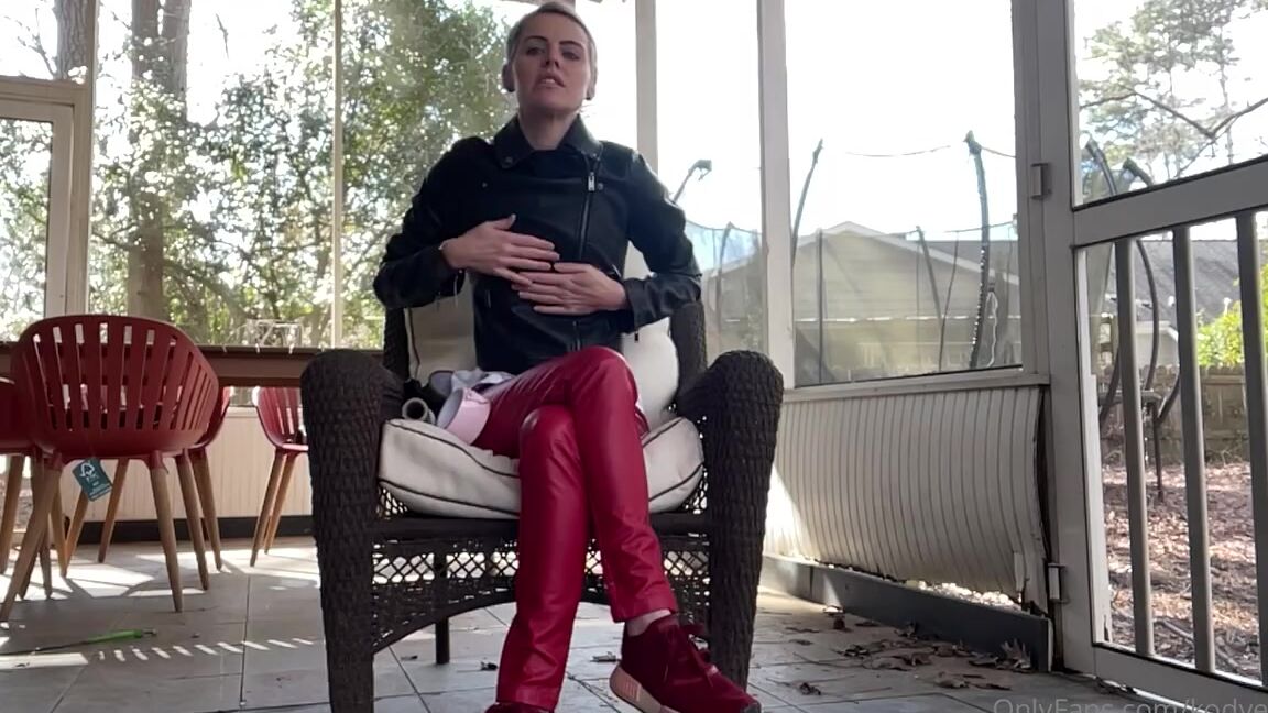 Kodyevans Onlyfans Shot This In Slo Motion Thoughts Leather