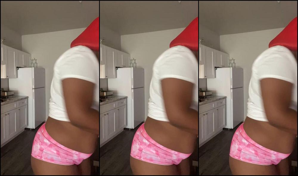 Leedahotwife Stream Started At Pm Cleaning After The