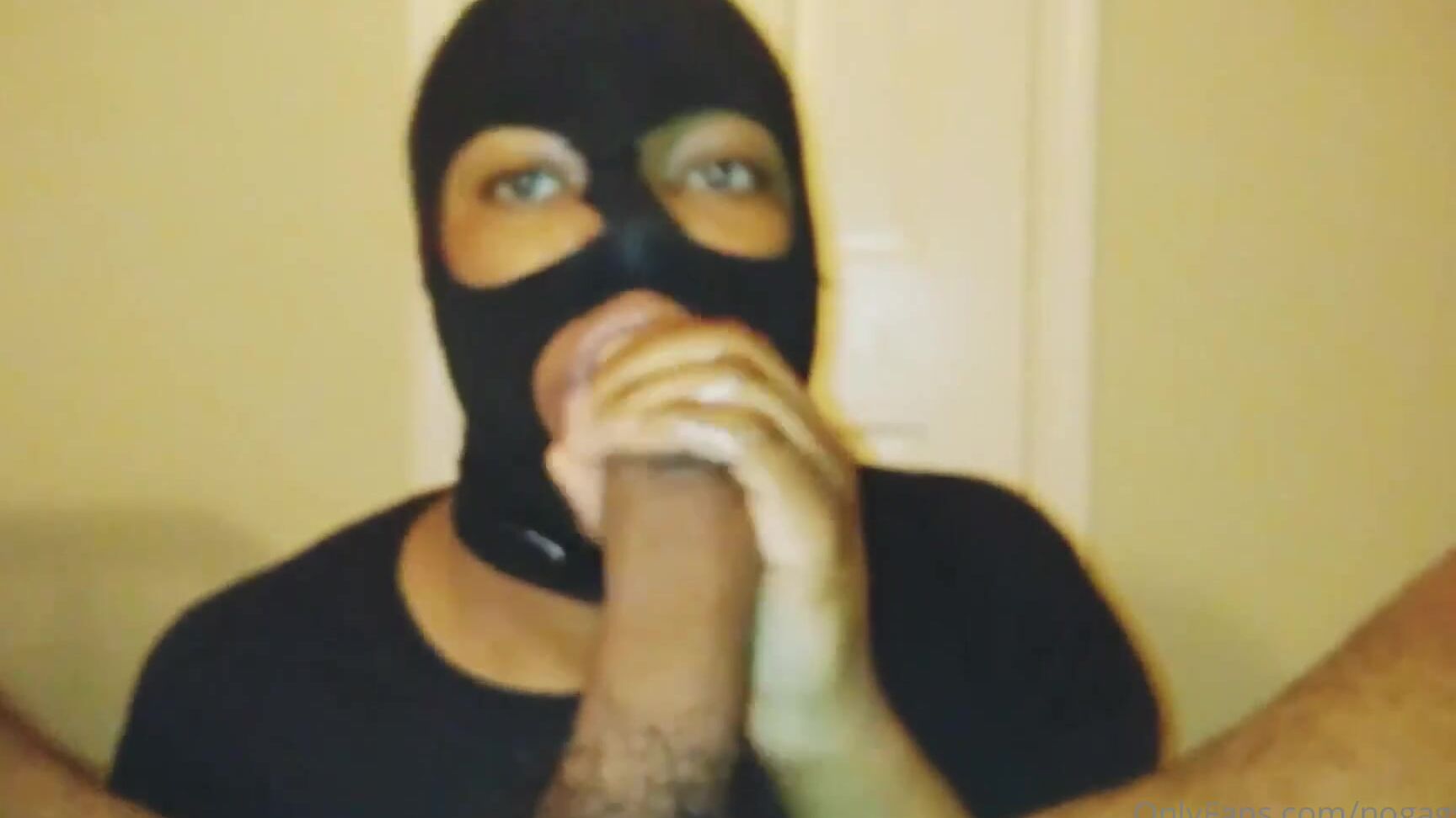 Nogag A Big Dick Dl Guy I Met At The Gas Station