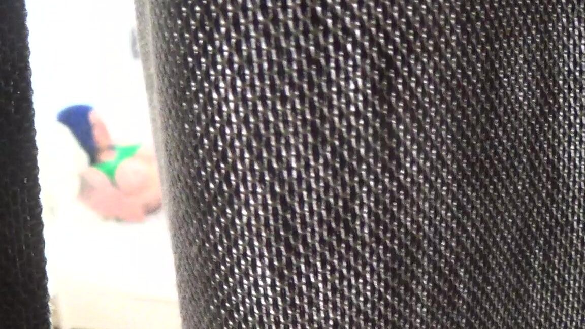 The Elle Hell Stalk Amp Watch Me Cum From The Closet