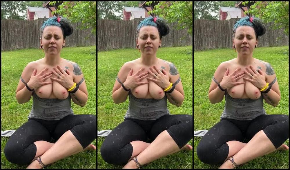 Missarcanaplus Nicknamed Missarcanaplus Onlyfans Plus Exclusive Rainy Boobies Video