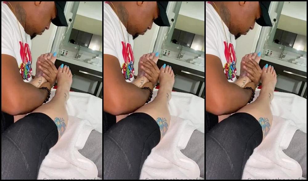 Goddess Rhonda Aka Sweetesthangsfeet Onlyfans Watch Me Get This Amazing Foot Rub Oh I Needed This So Bad After My Long Day Of Walking And Traveli