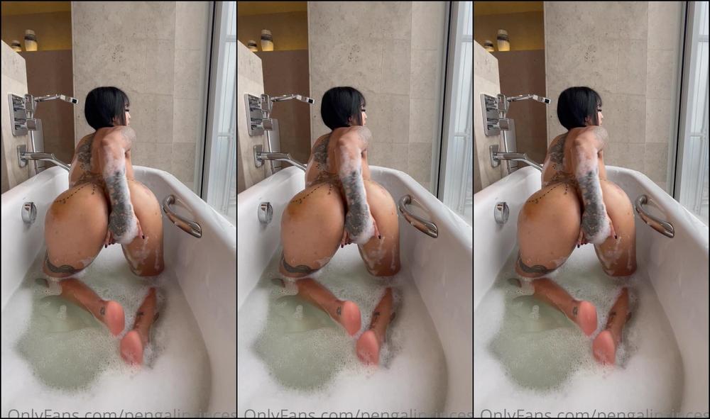 Pengaliprincess Wet And Horny For You Baby Let S Have Some Fun In The Tub