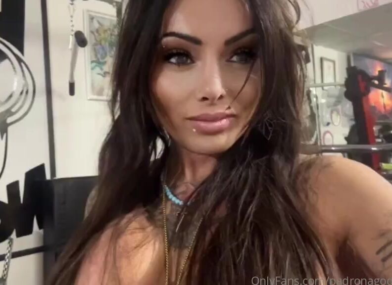 Mistress Desideria Godiva Nicknamed Padronagodiva 02 01 2024 Onlyfans Video Video In Palestra