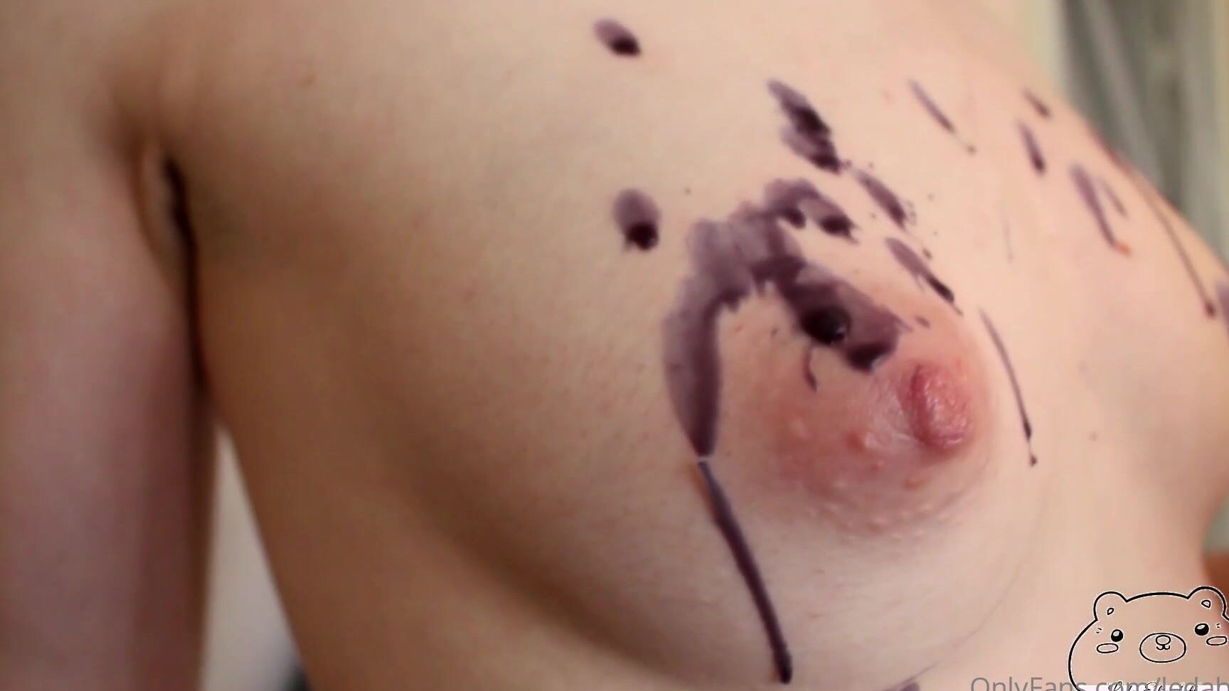 ledabearx-27-02-2022-2376987888-heres-a-video-for-anyone-who-misses-my-small-tits