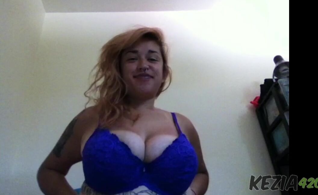 Kezia What Would You Do For Seconds With Me