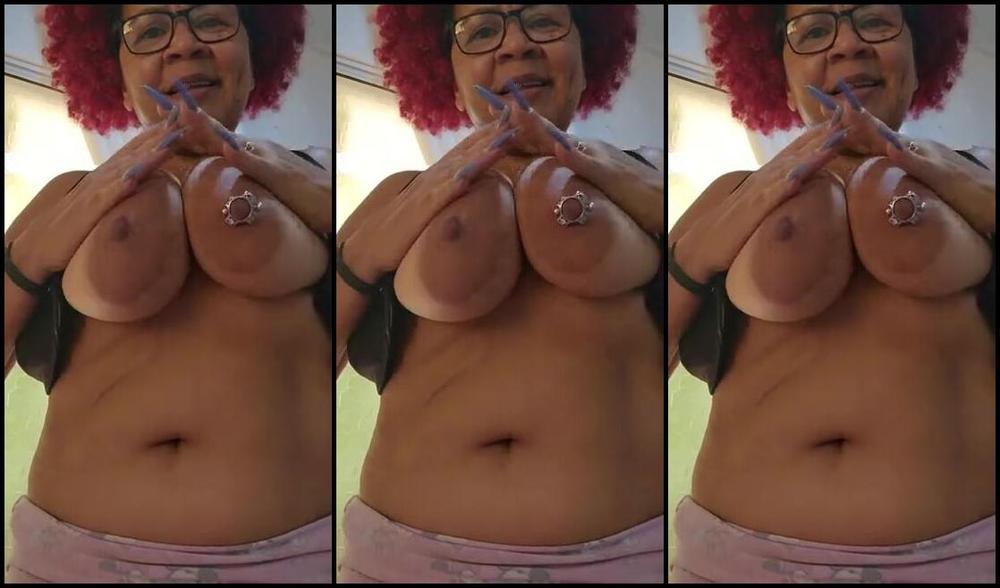 Meryann Aka Solesqueenrd Onlyfans Complaciendo A Un Administrador Remember Guys That You Can Tell Me What Do You Like And I Wil