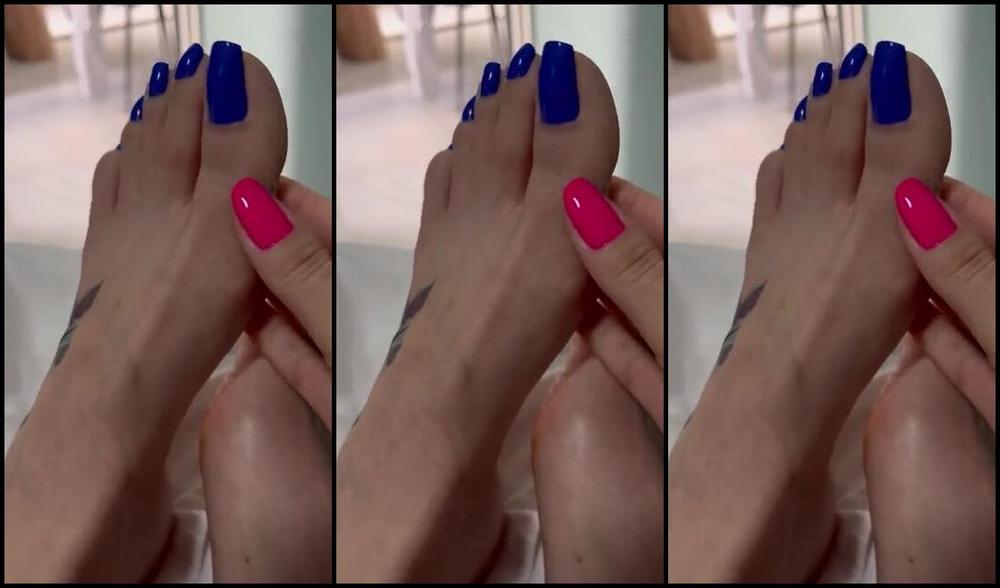 Goddess Grazi Aka Foot Fetish Grazigoddess Onlyfans Xxx Video Suck