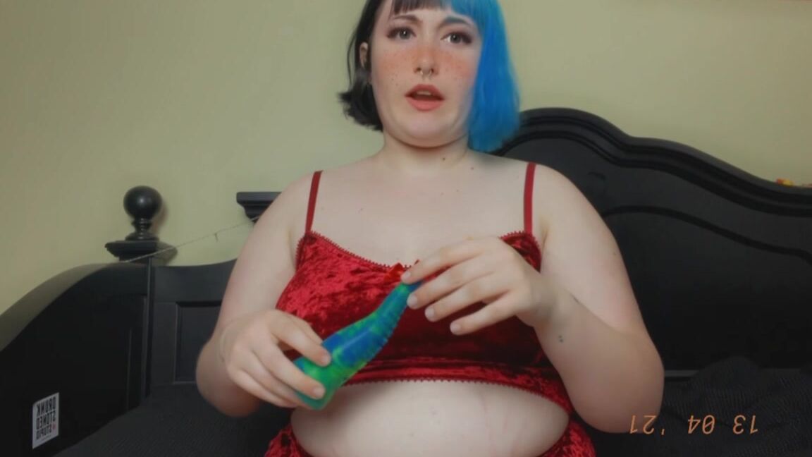 Cutie Bunbun Dildo Haul