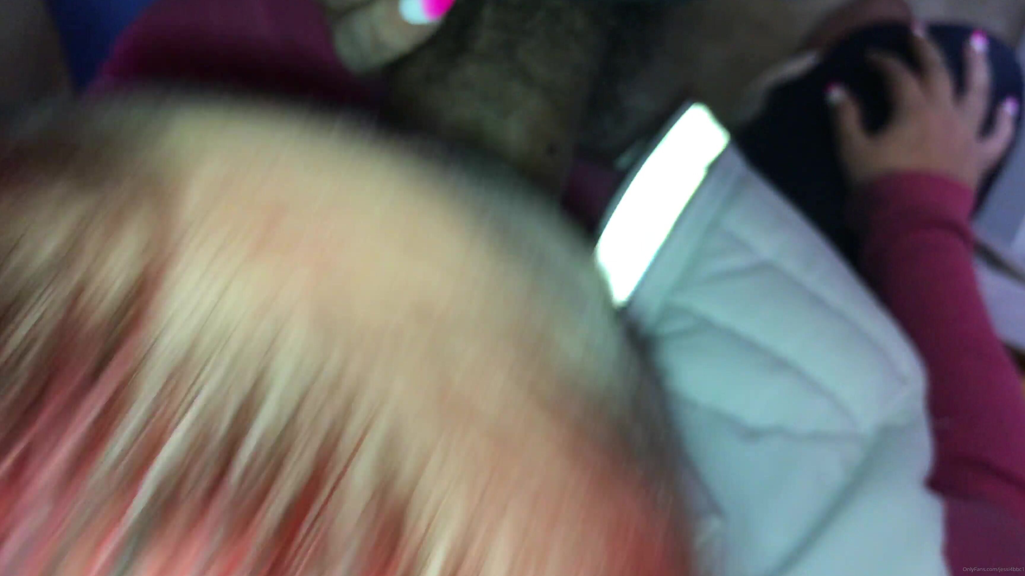 jessi4bbc1-29-12-2019-113968739-met-this-guy-the-other-night-out.-had-his-cock-in-my-mouth-by-that-night