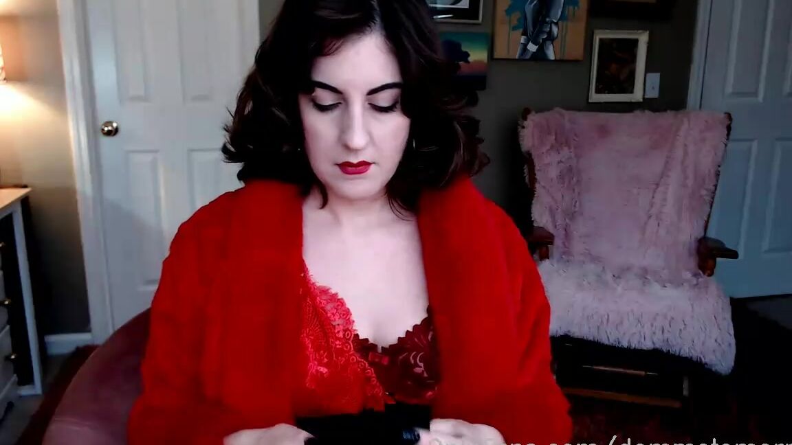 Ms Tomorrow Nicknamed Dommetomorrow Onlyfans Stream Started At 01092021 0647 Pm Opening Gifts