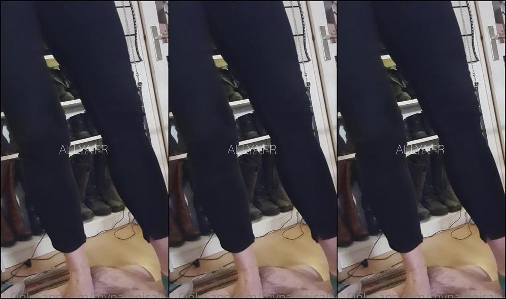 Mynameisallya Stay Still