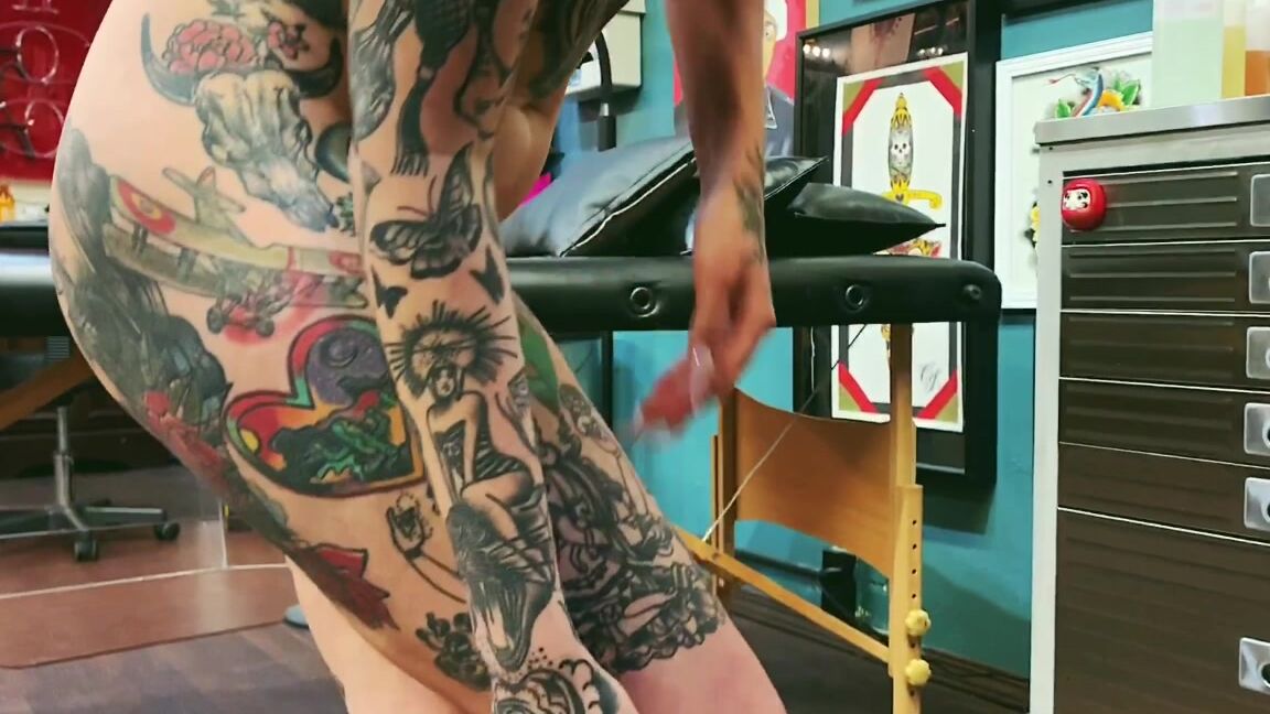 Art,Artist,Erotic Dancers,Farting,Tattoos scarlett cummings scarlett shows off her sexy tattoos ManyVids