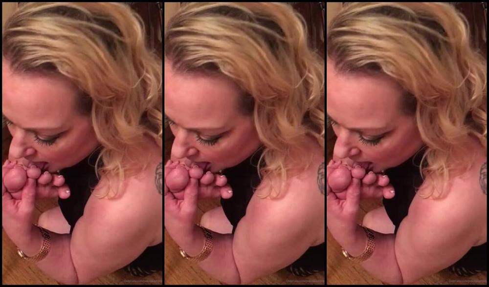 Preciousdigits Nicknamed Preciousdigits Foot Fetish 11 22 2019 Onlyfans Video A Little Flash Back Friday To When I Got My Feet Worshiped By Ms