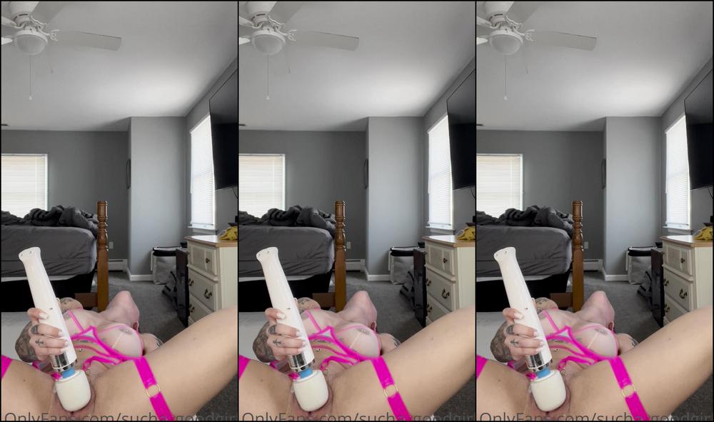 Sucha Goodgirlx Because Its Football All Day Heres A Full Length