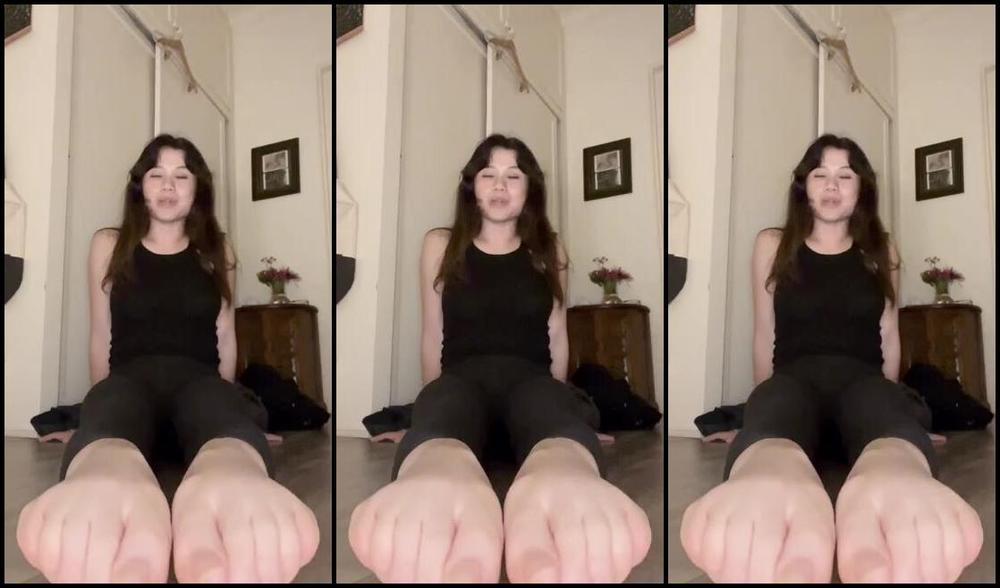 Mila Ballet Soles Aka Asianballetsoles Onlyfans This Ones For People Who Think They Have Feet More Flexible Than Mine If Your Feet Cramp During